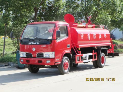 东风2-4吨消防车洒水车